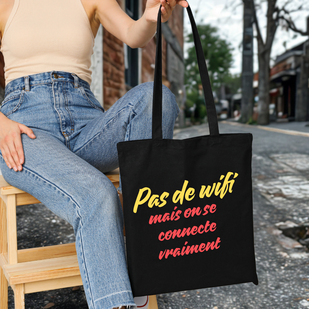 Tote bag